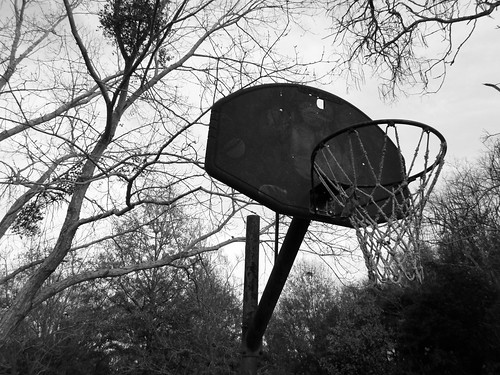 Basketball Goal by ImSimplyJustin