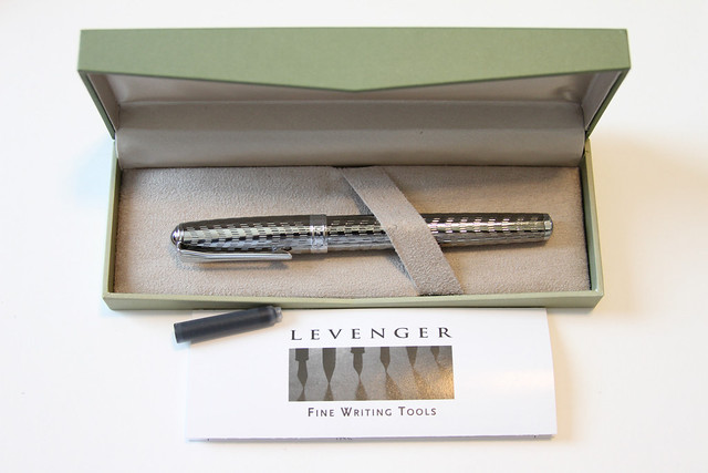 Levenger True Writer Silver Anniversary Fountain Pen Packaging