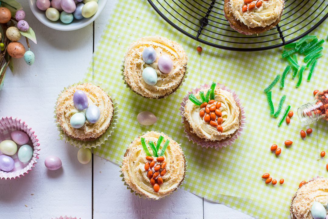 Easter Carrot Cupcakes Maple Cream Cheese Frosting www.pineappleandcoconut.com