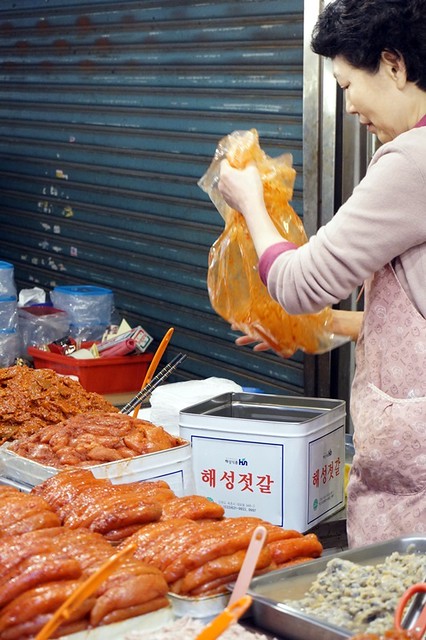 Gwangjang Traditional Market in Korea - rebeccasaw blog-036