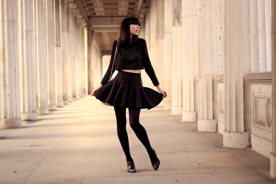 OUtfit H&M Miu Miu Topshop all black Michalsky StyleNite look CATS & DOGS fashion blog from berlin 5