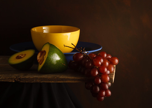 Abacate e uvas by Luiz L.