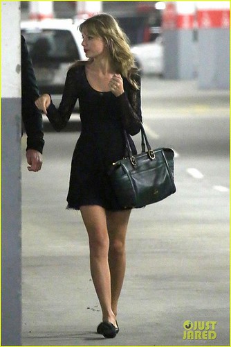 taylor-swift-and-free-people-medallion-lace-dress-gallery