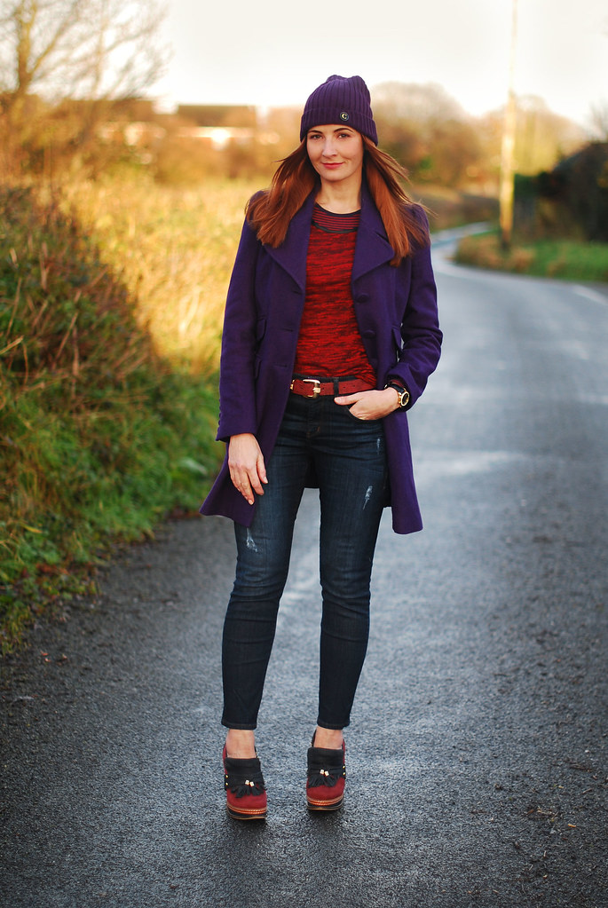 Purple beanie & coat with jeans
