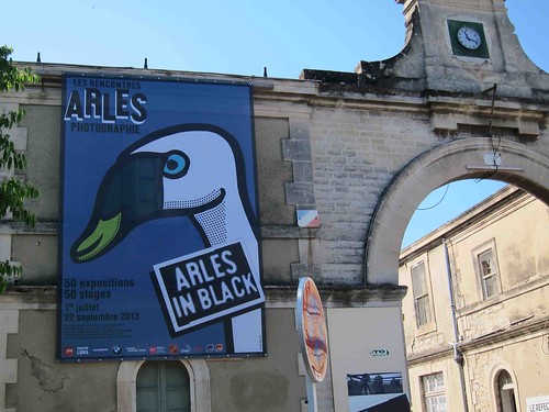 Arles_in_Black
