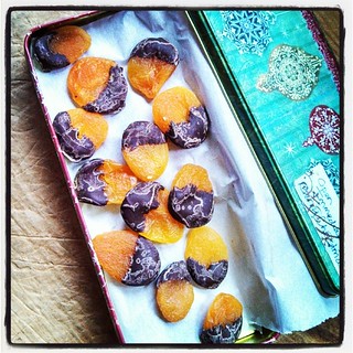 My most favorite holiday treat, chocolate dipped apricots! #yumo #chocolate #handmade #love #latergram