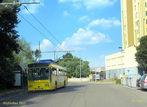 filobus Socimi n°17 al capolinea 6 Santi