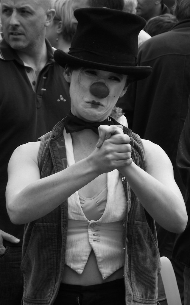 performers on the Mile 097