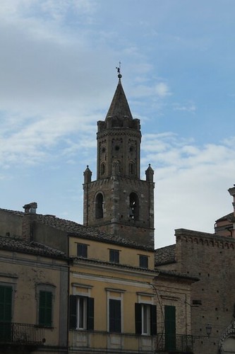 Atri: campanile