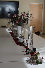 			Klaus Naujok posted a photo:	Table setting my daughter did at her work for a small goodbye party.