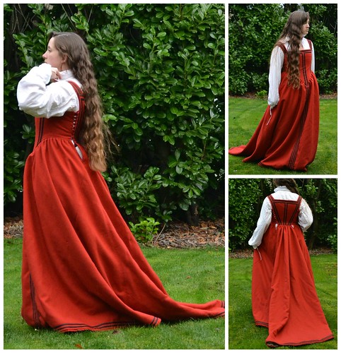 Newly Trimmed!, 16th century kirtle on MorganDonner.com