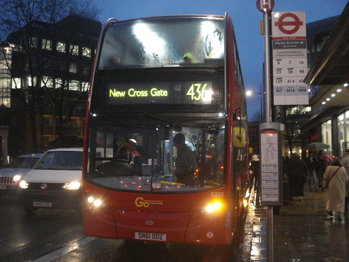 London Central E220 on Route 436, Marble Arch