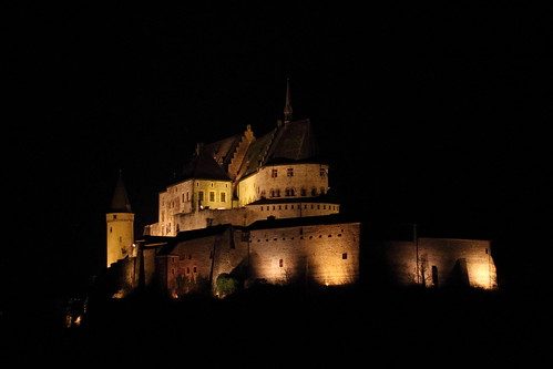 Vianden castle at night