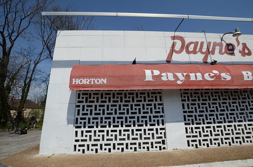 Payne's Exterior