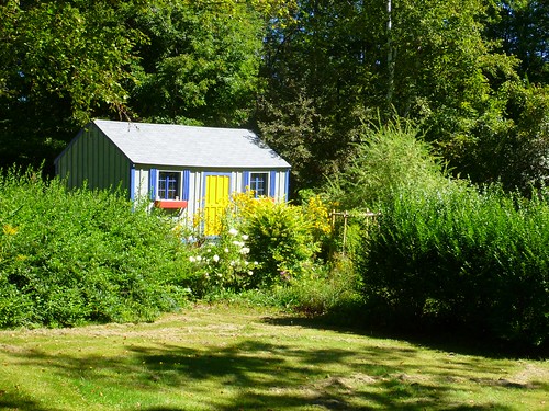 D2R2: Little Big House shed