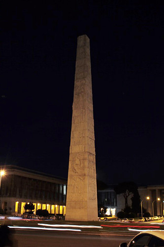 EUR: l'obelisco