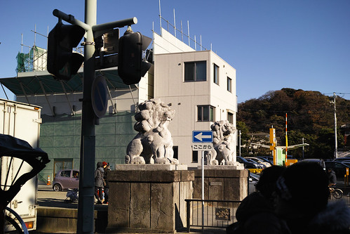 第2鳥居の狛犬たち by leicadaisuki