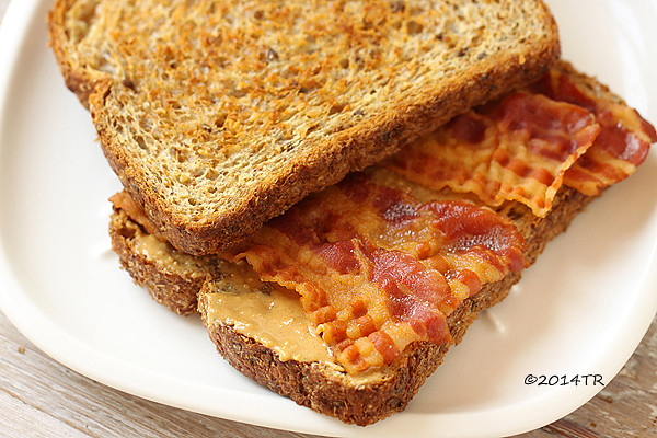 花生醬培根三明治 Peanut butter and bacon sandwiches-20140420
