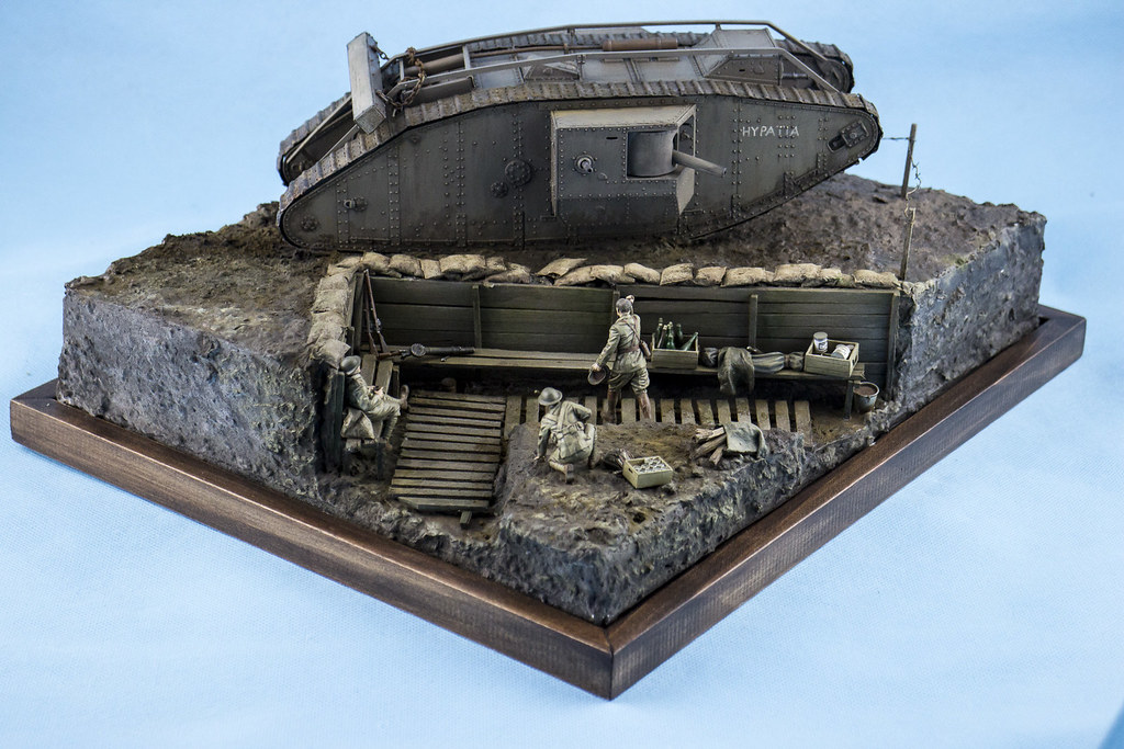 WW1 Tank and Troops in trench