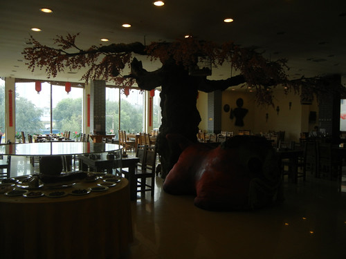DSCN0133 _ Restaurant, Shenyang, September 2013
