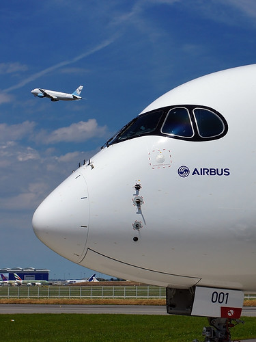 Airbus A350-941 after first flight by Curufinwe - David B.