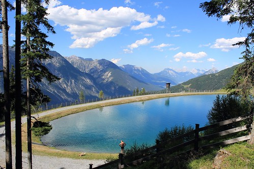Venet in the Tirol region of Austria by Nouhailler