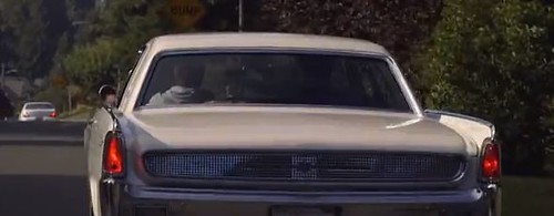 lazyweb request - what car is eddie vedder driving in the short film "lightning bolt"?