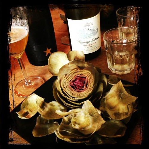 Trying to get to the bottom of artichoke & drink pairing. Both Estrella Damm Inedit and Viognier working well!