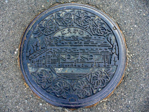 Niekawa Shiojiri Nagano , manhole cover （長野県塩尻市贄川のマンホール）