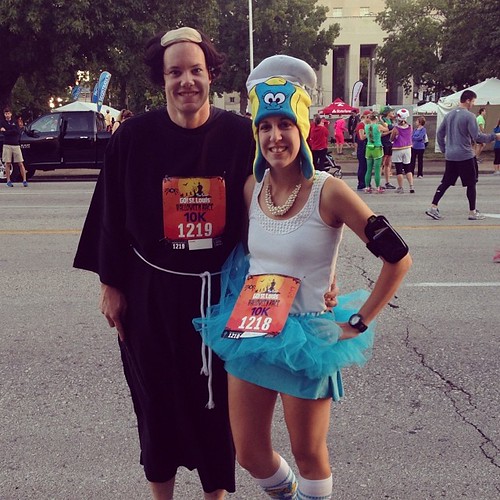 Go! Halloween Run!! Smurfette finished at 56:43! 10K PR for meee!