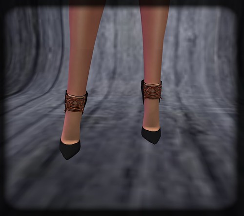 AsHmOoT_AW Coll_Pointed Laced High Heels_Black&Bronze by Orelana resident