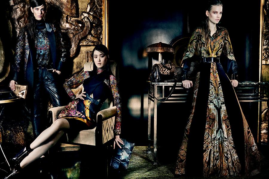 aymeline-valade-elisabeth-erm-sung-hee-kim-ton-heukels-andres-risso-nan-fulong-for-etro-fall-winter-2013-2014-by-mario-testino-3