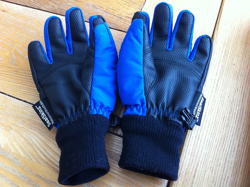 windproof kids cycling gloves - Sealskinz kids winter gloves review