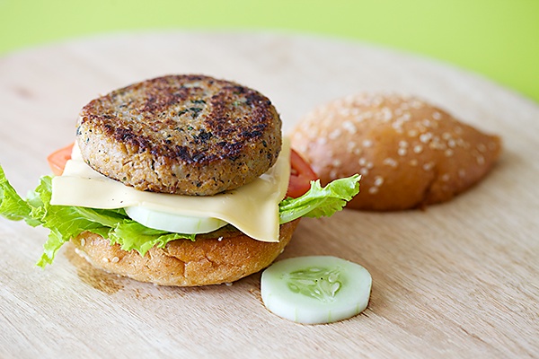 Healthy Veggie Soy Burger – DivineTaste