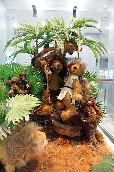 Teddy Bear Museum Jeju Island - Rebeccasawblog-023