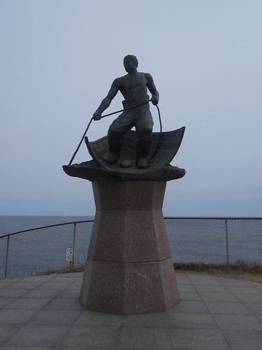 memorial at the lighthouse (2)
