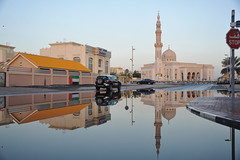2014-UAE-Feb-Mirror-Reflection
