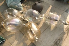 廢棄漁用電燈泡