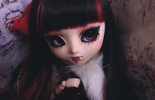I ♥ PullipCon - Ayumi ~ My Red Queen.