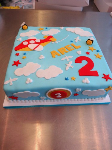 Airplane theme Children's Cake by CAKE Amsterdam - Cakes by ZOBOT