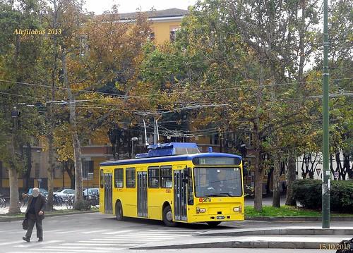 filobus Socimi n°19 in arrivo alle FF.SS. - linea 11