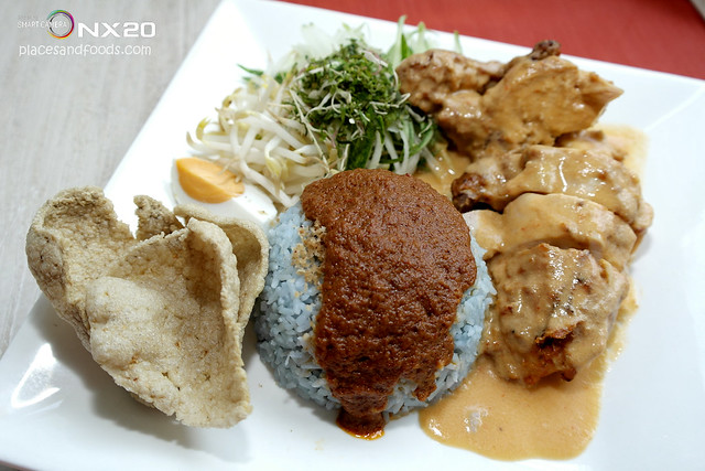 Kelantan Delight ayam percik