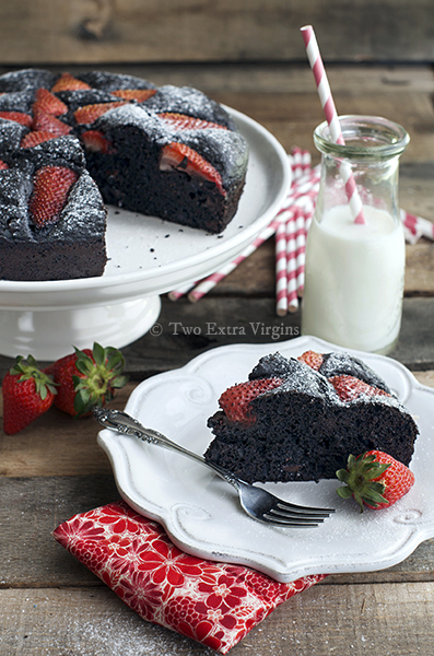evoo_choc_cake_strawberries2_cr