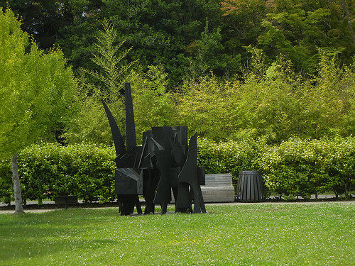 DSCN9256 _ Sculpture Garden, De Young Museum, San Francisco