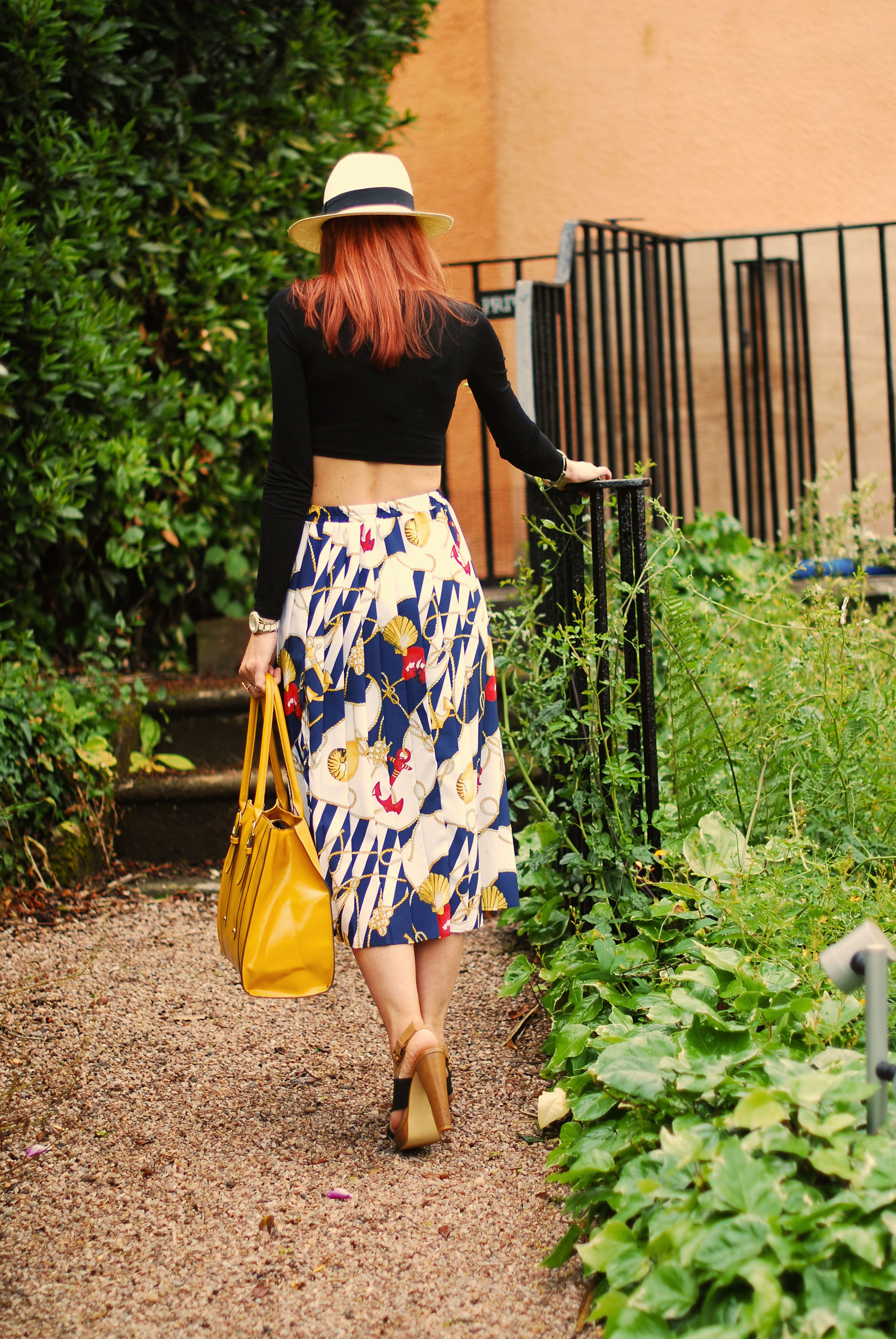 Crop top, vintage skirt & fedora