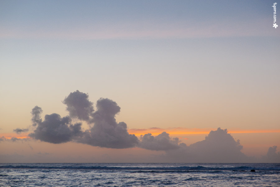 Front. Rarotonga sunset, lagoon, landscape photographer