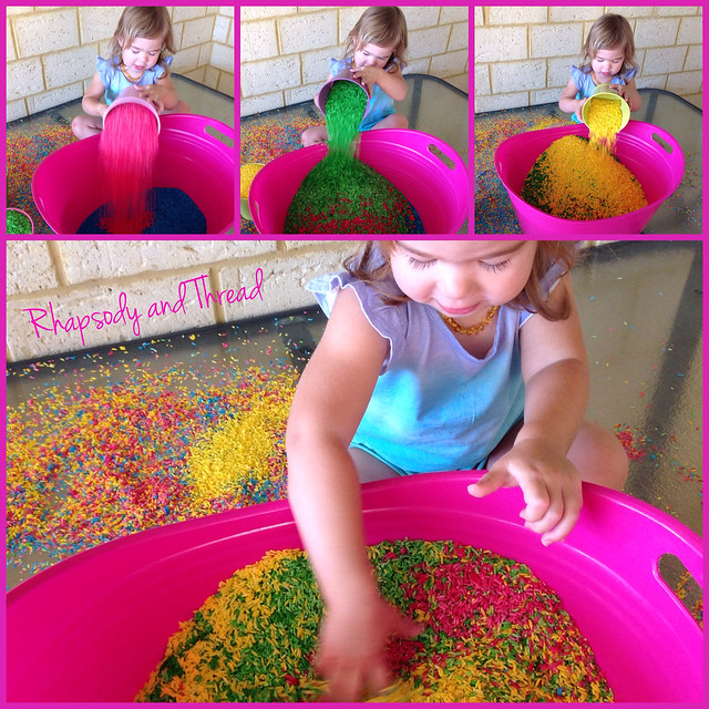 Tutorial Tuesday --> How To Make Rainbow Coloured Rice In 3 Easy Steps! By Rhapsody and Thread
