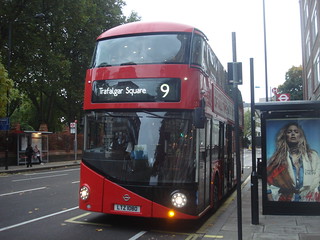 London United LT80 (LTZ1080) on Route 9, Hammersmith