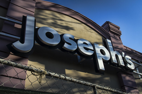 Joseph's Bar and Grill