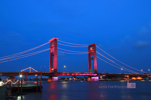 Jembatan Ampera Palembang Saat Petang